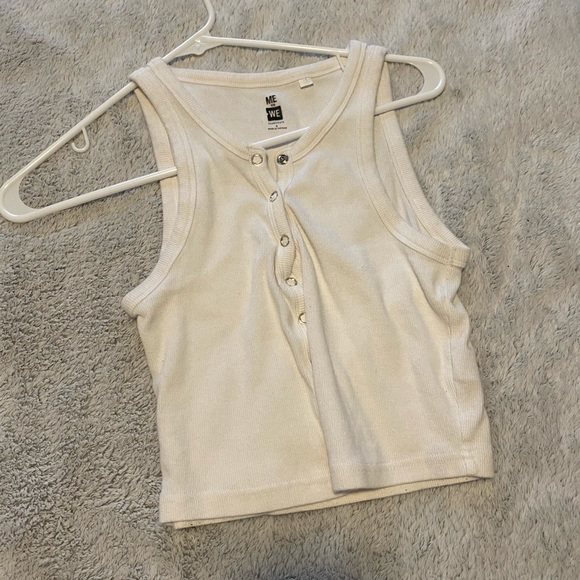 Button tank top - Picture 1 of 1
